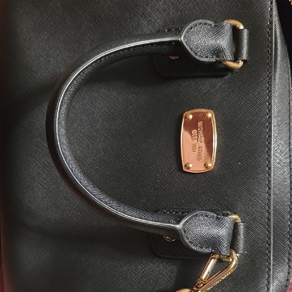 Michael Kors Black Saffiano Leather Satchel Excellent Condition - Picture 6 of 9